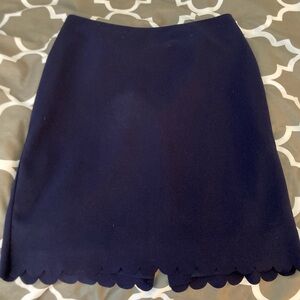 Banana Republic navy pencil skirt with scallop hem size 10